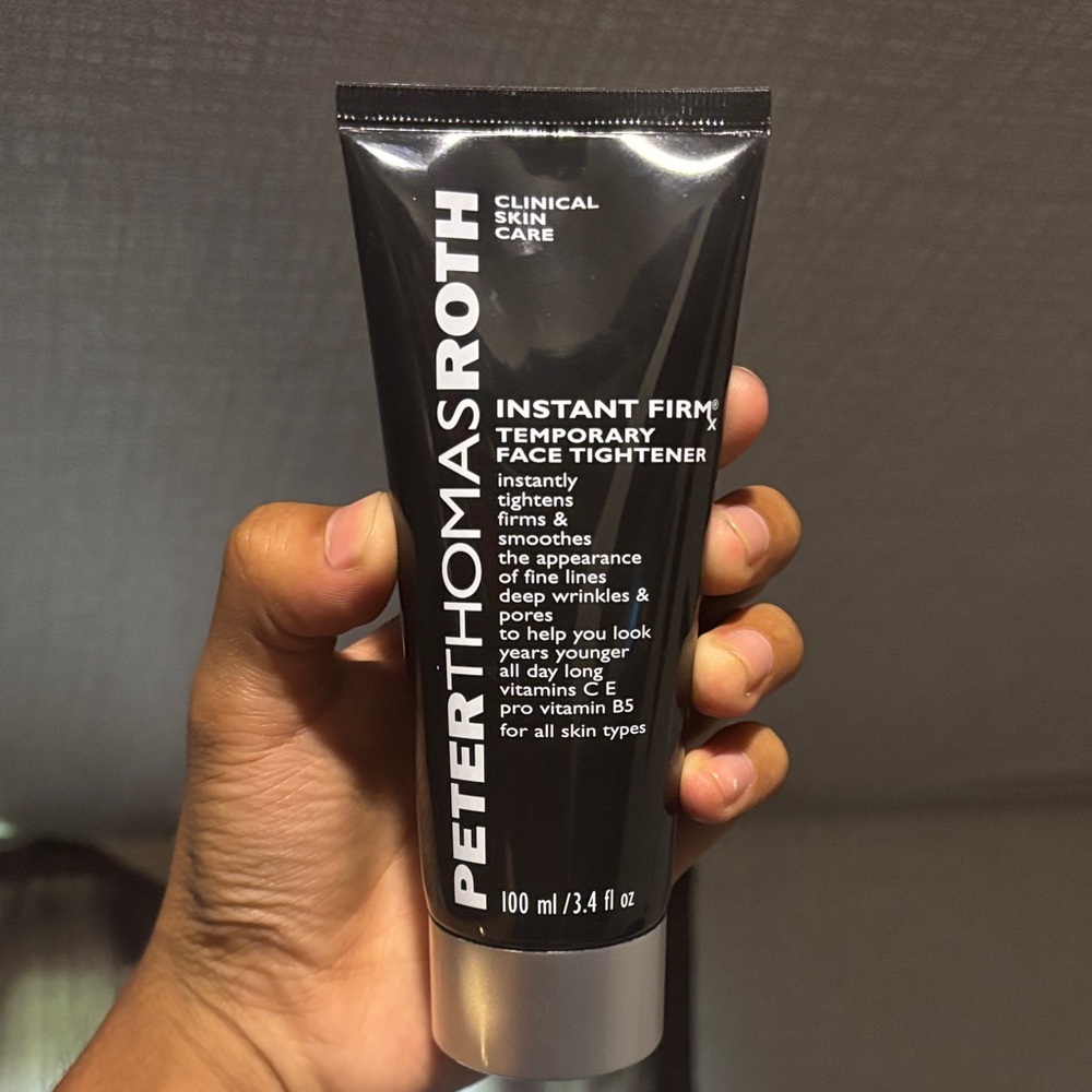 Peter Thomas Roth Instant Firm Face Tightener - Black and White